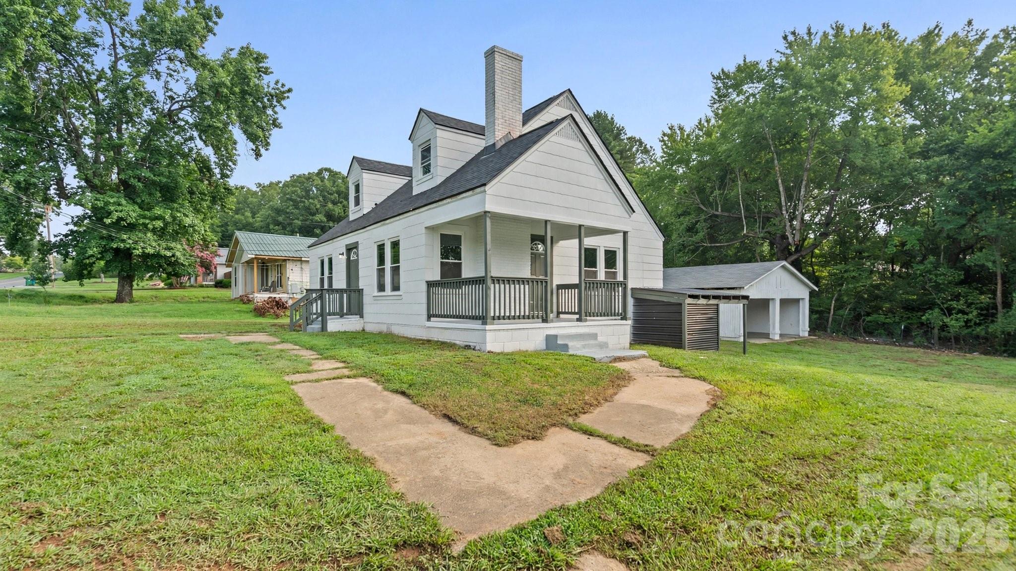 1306 Pennington Road Property Photo 2