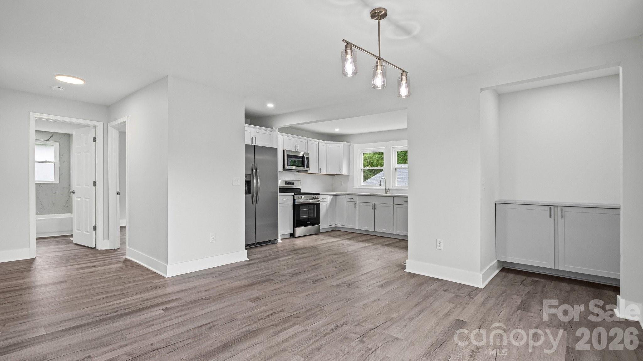1306 Pennington Road Property Photo 9