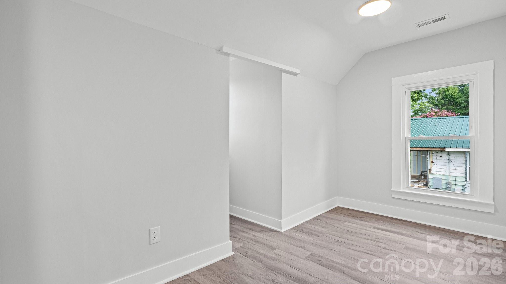 1306 Pennington Road Property Photo 18
