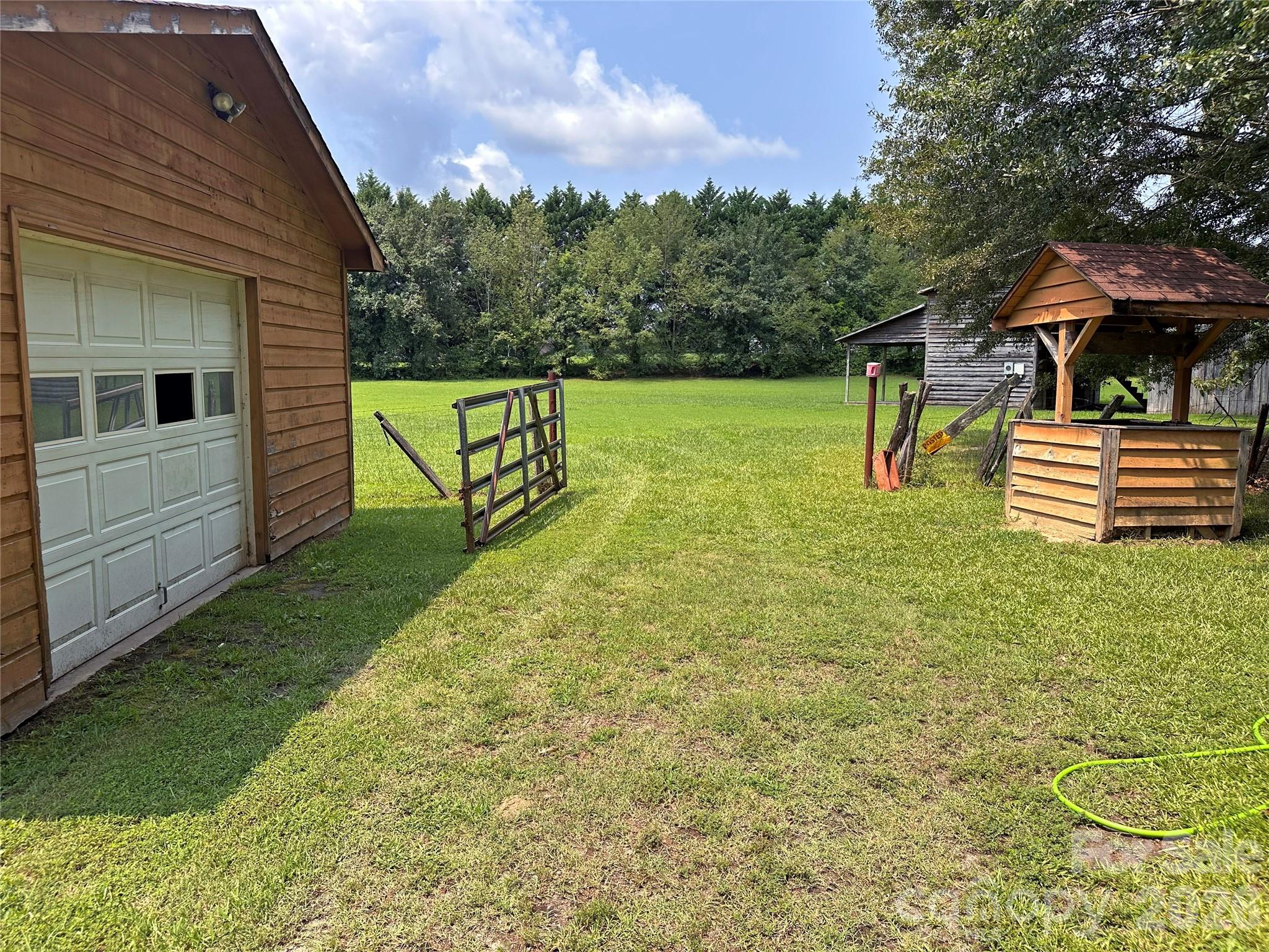 1330 Rosehill Drive Property Photo 12