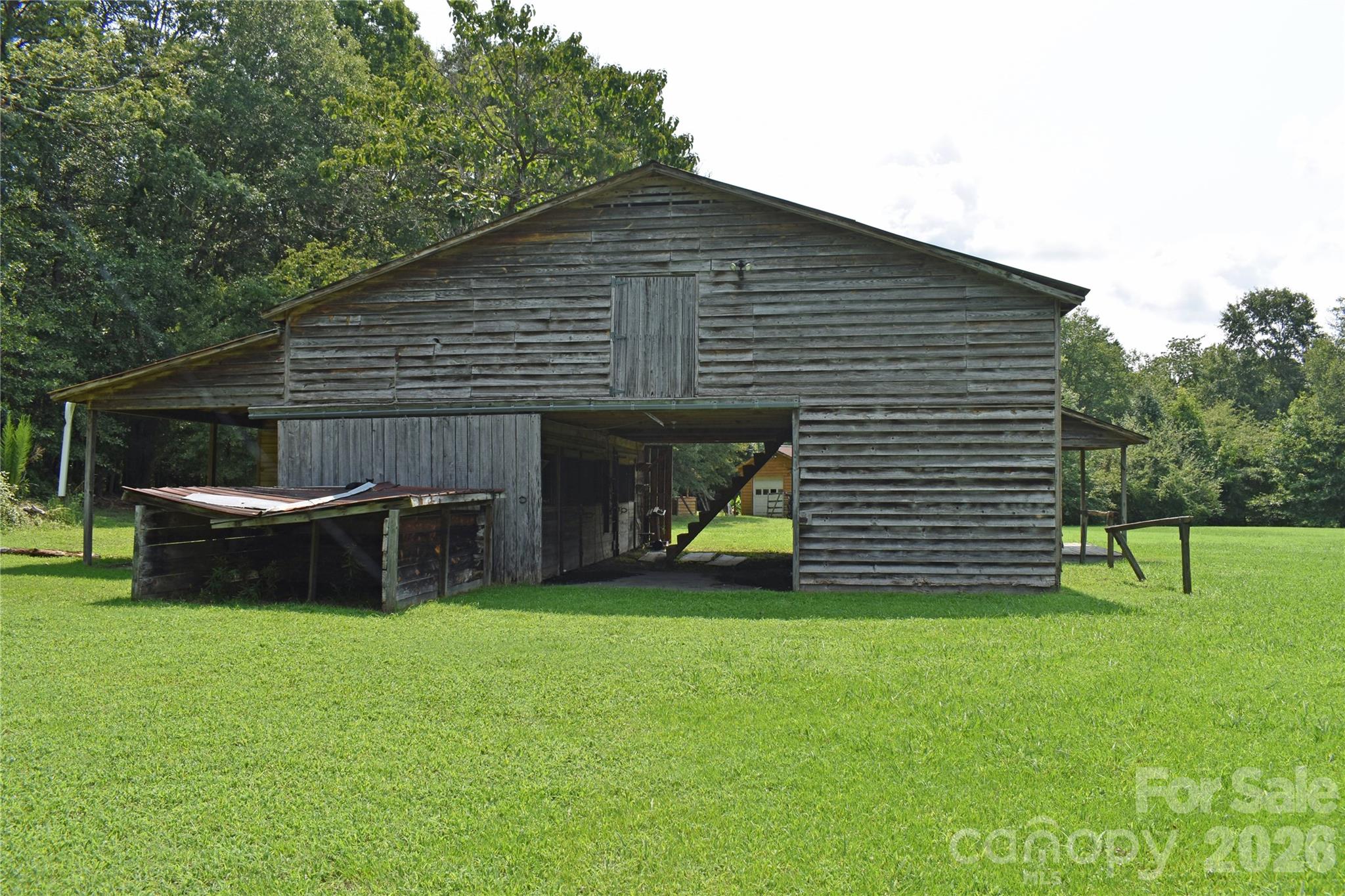 1330 Rosehill Drive Property Photo 16