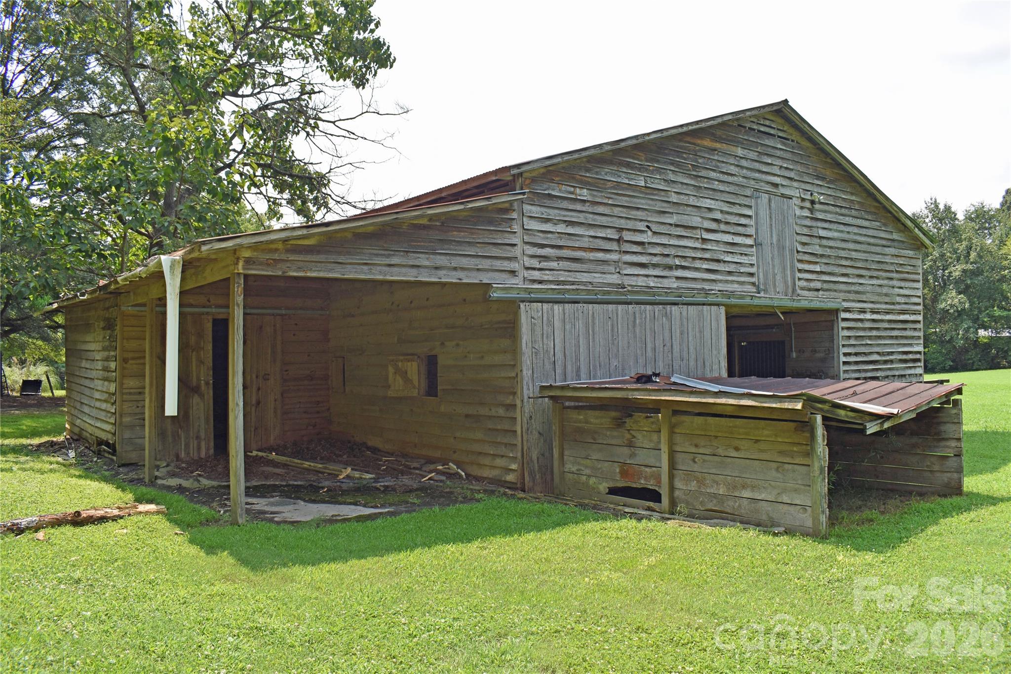 1330 Rosehill Drive Property Photo 32