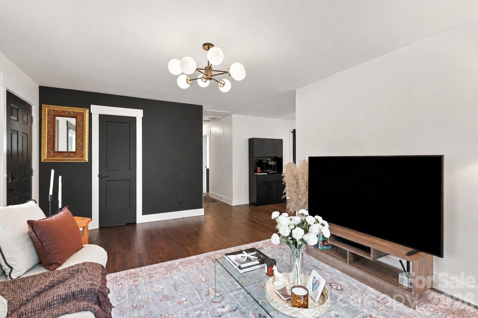 1700 Brookdale Avenue Property Photo 4