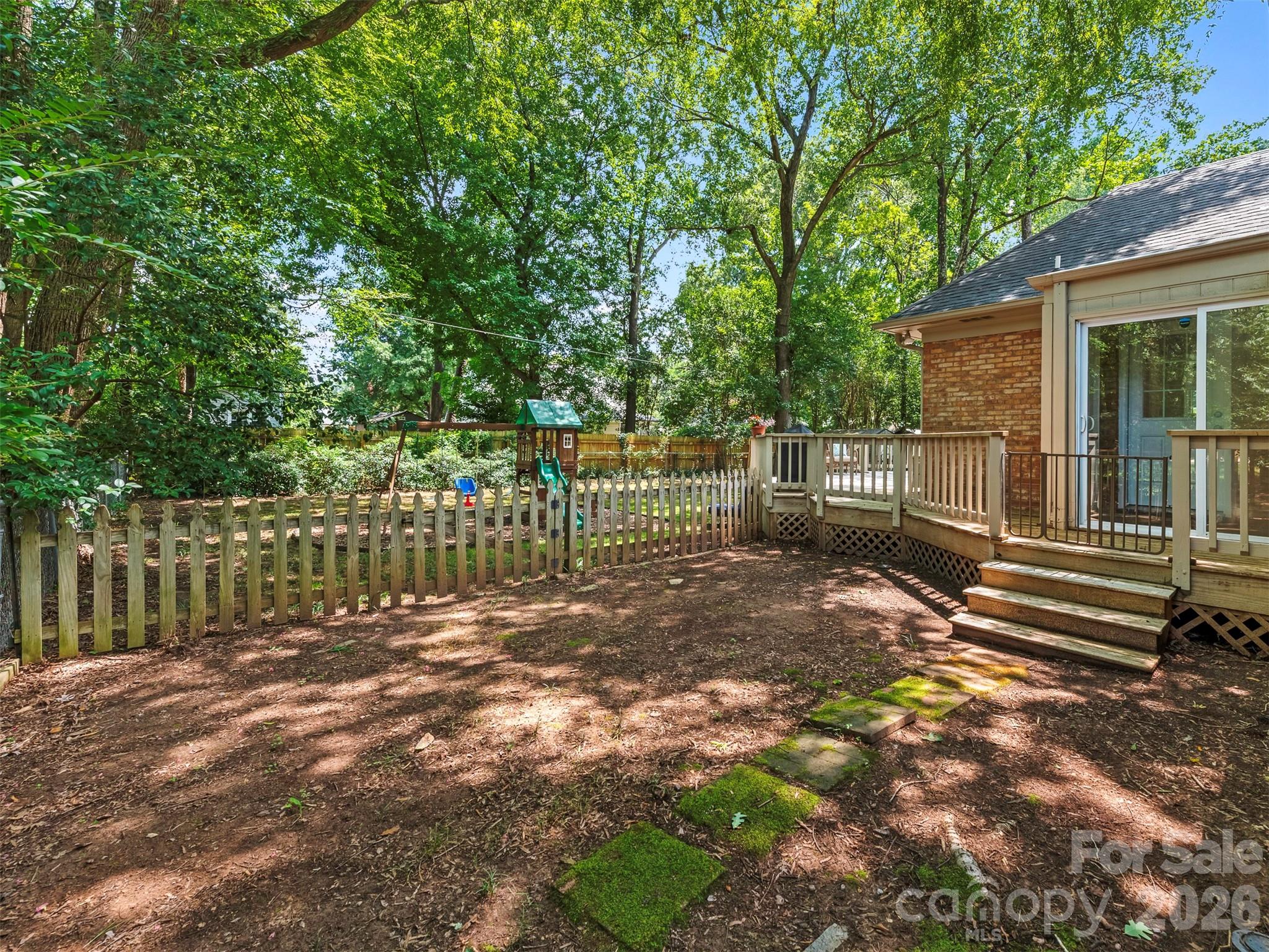 1324 Redcoat Drive Property Photo 41