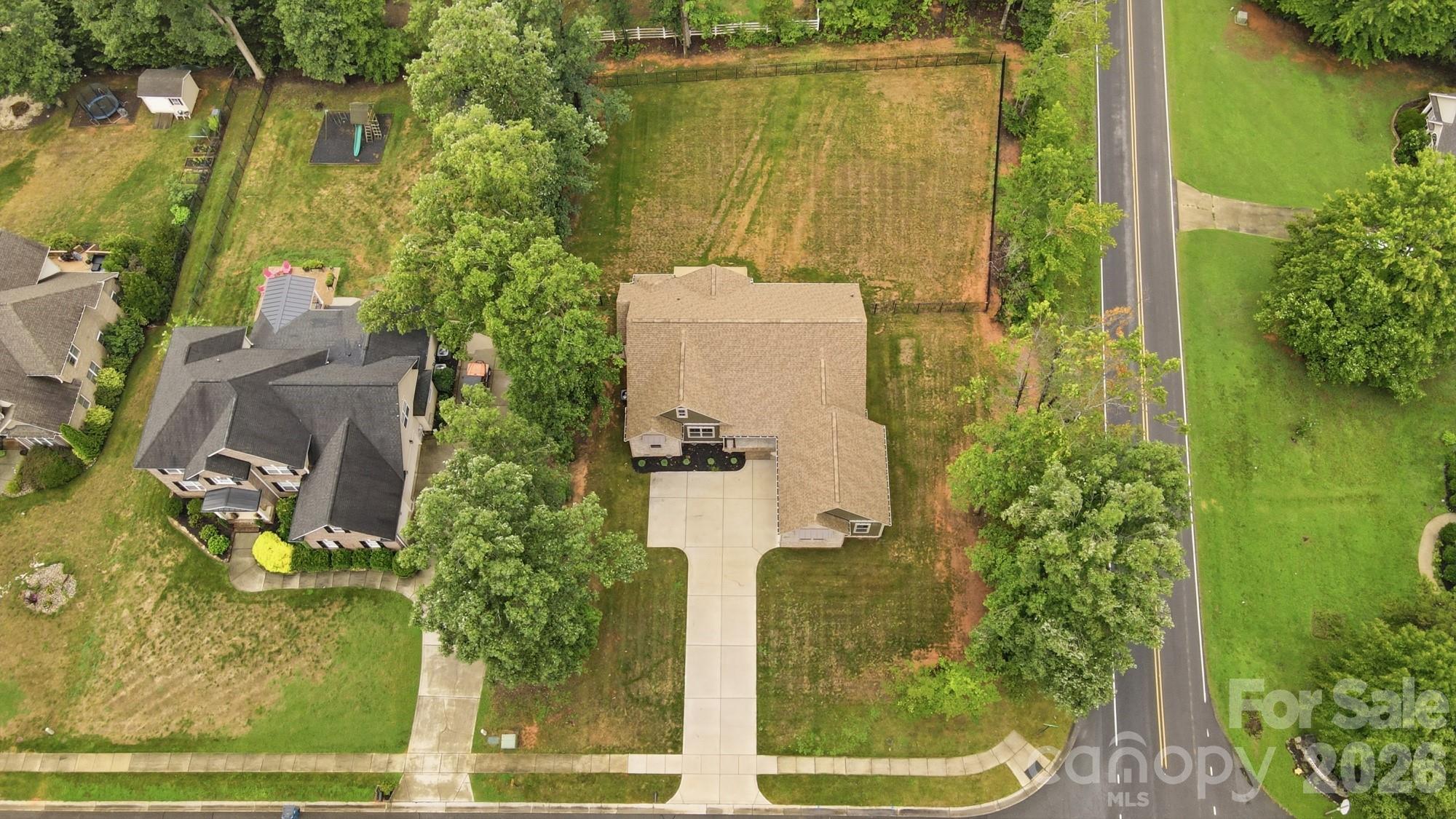 4527 Burrenfort Drive Property Photo 7