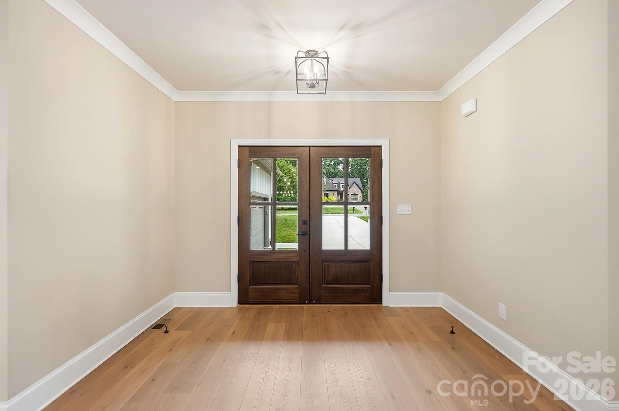 4527 Burrenfort Drive Property Photo 10