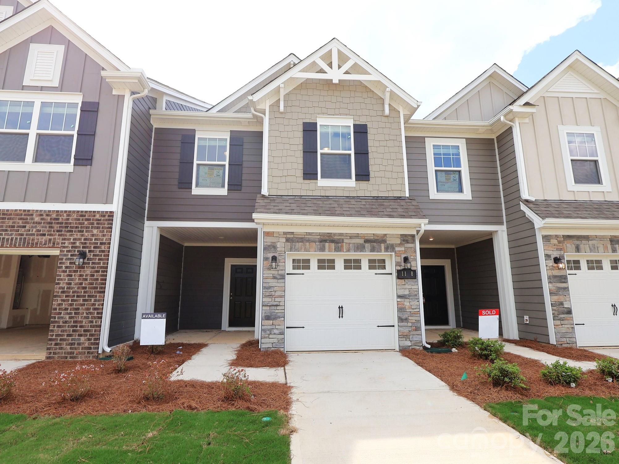 1153 Overbrook Place Property Photo 1