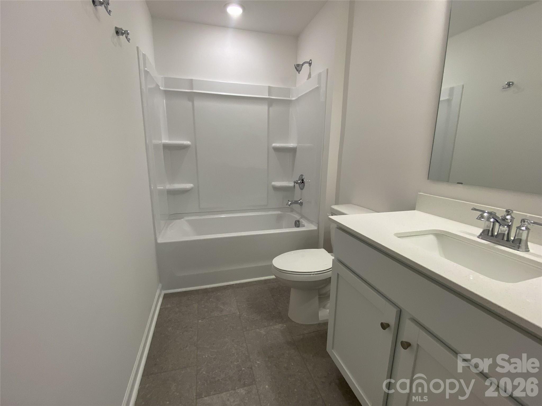 1153 Overbrook Place Property Photo 12