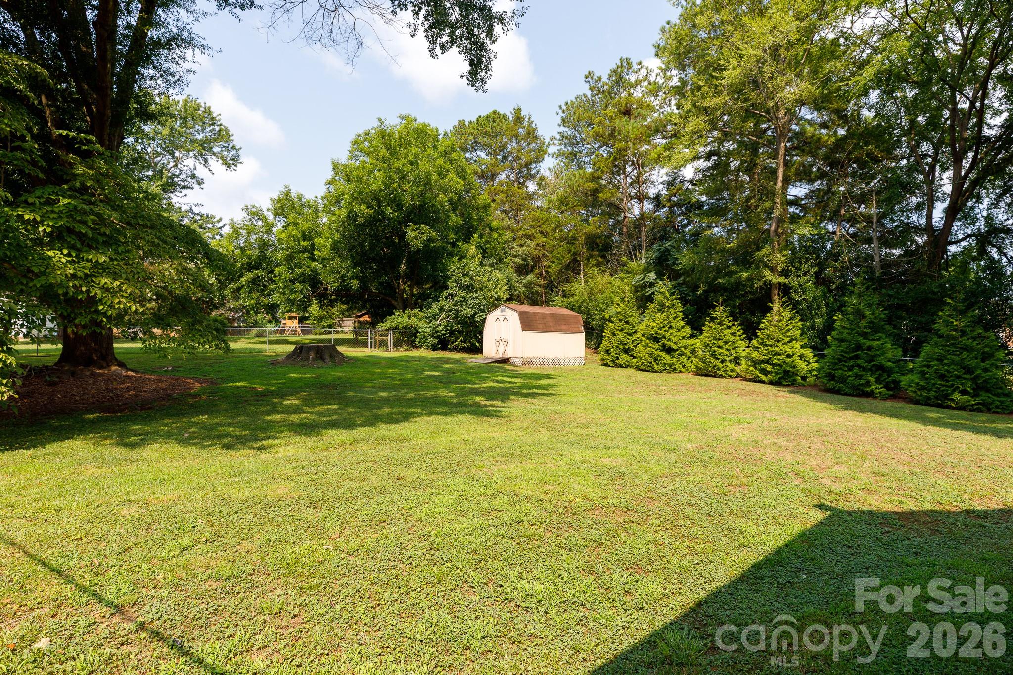 1667 Heatherhill Road Property Photo 33