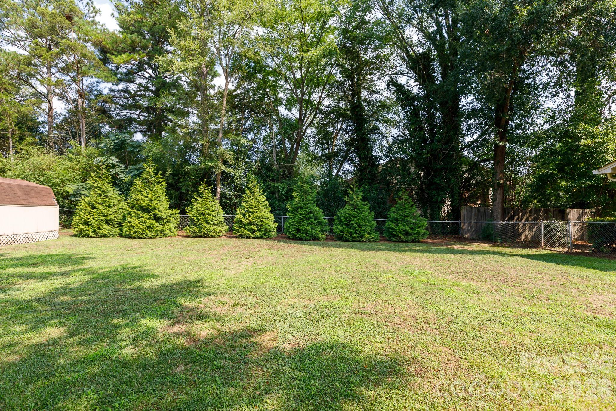 1667 Heatherhill Road Property Photo 35