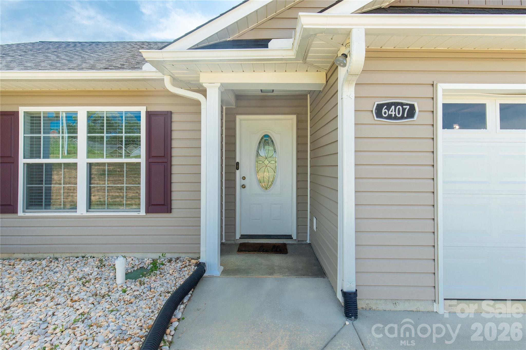 6407 Hunting Creek Road Property Photo 4