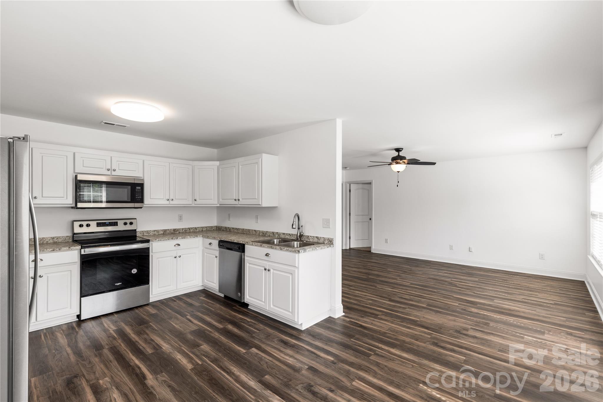 6407 Hunting Creek Road Property Photo 10