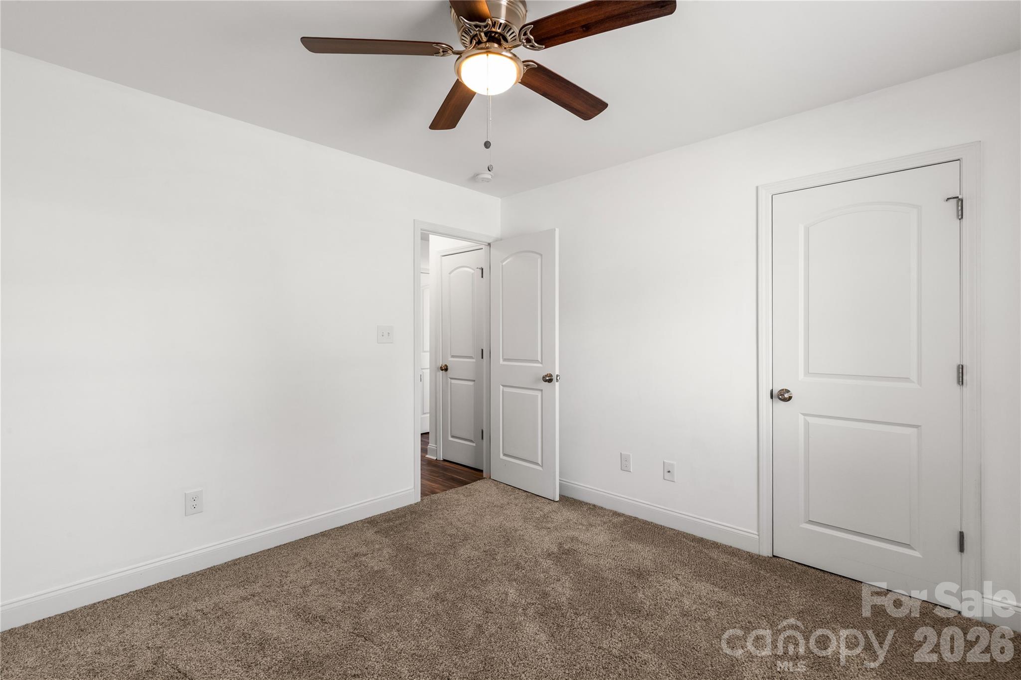 6407 Hunting Creek Road Property Photo 22