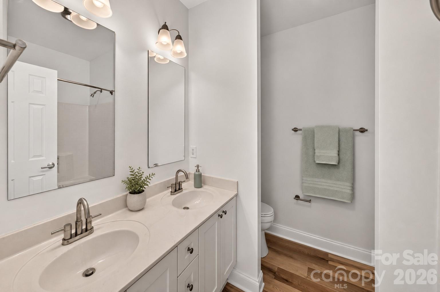 783 Grandin Road Property Photo 11