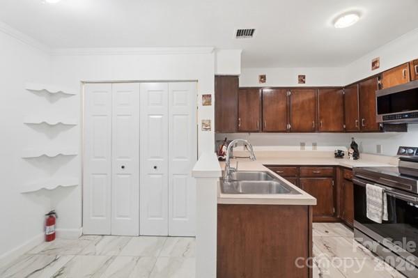 4816 Spring Lake Road Property Photo 10
