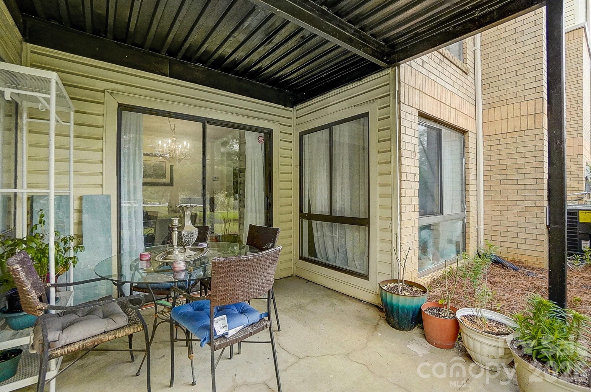4816 Spring Lake Road Property Photo 28