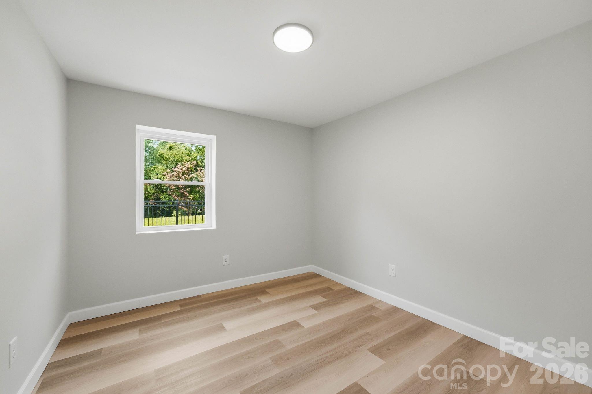 19924 Floral Lane Property Photo 26