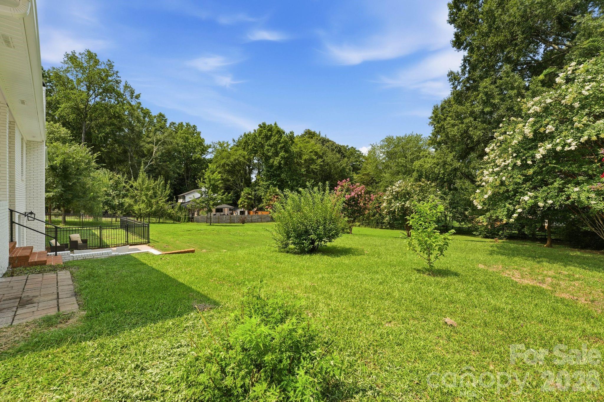 19924 Floral Lane Property Photo 41