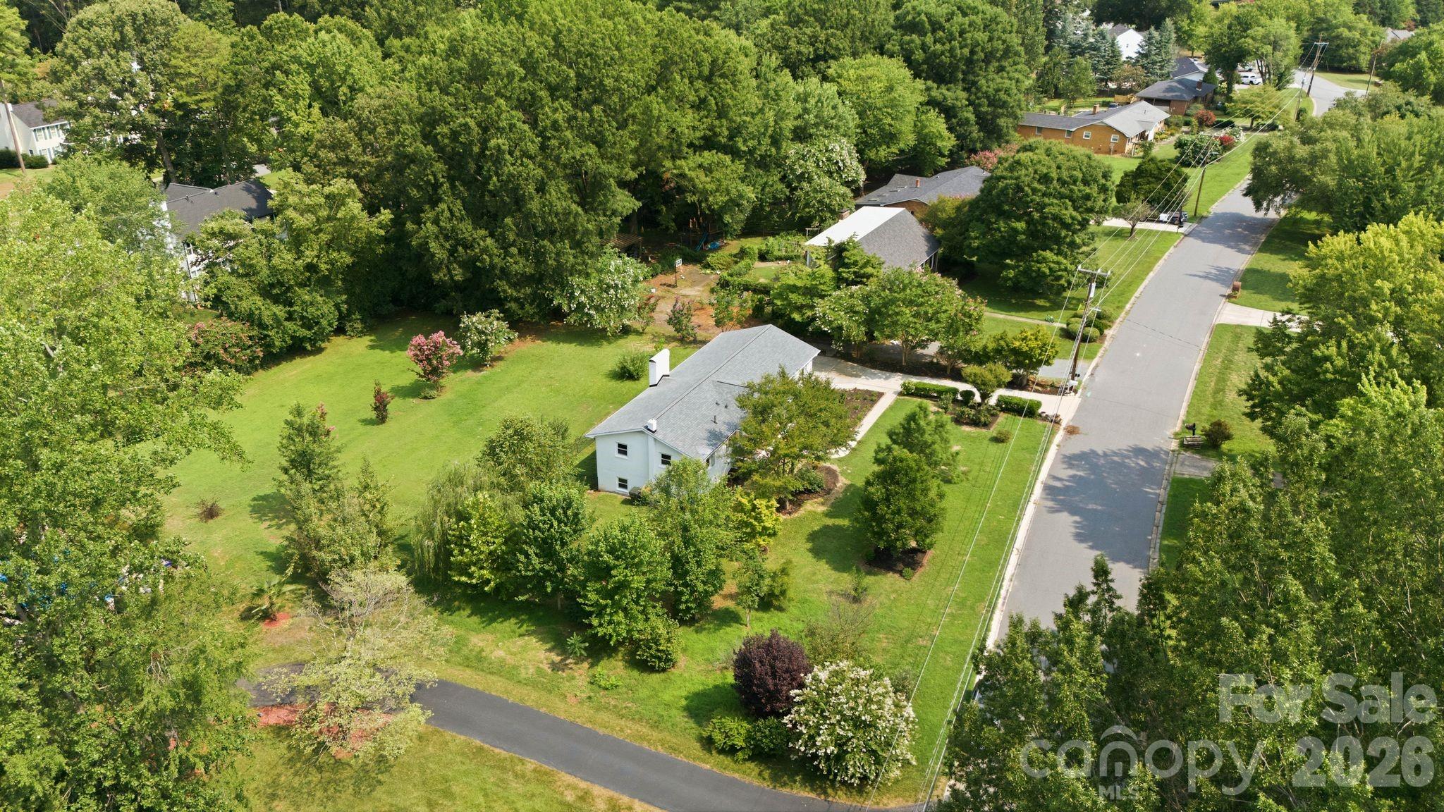 19924 Floral Lane Property Photo 43