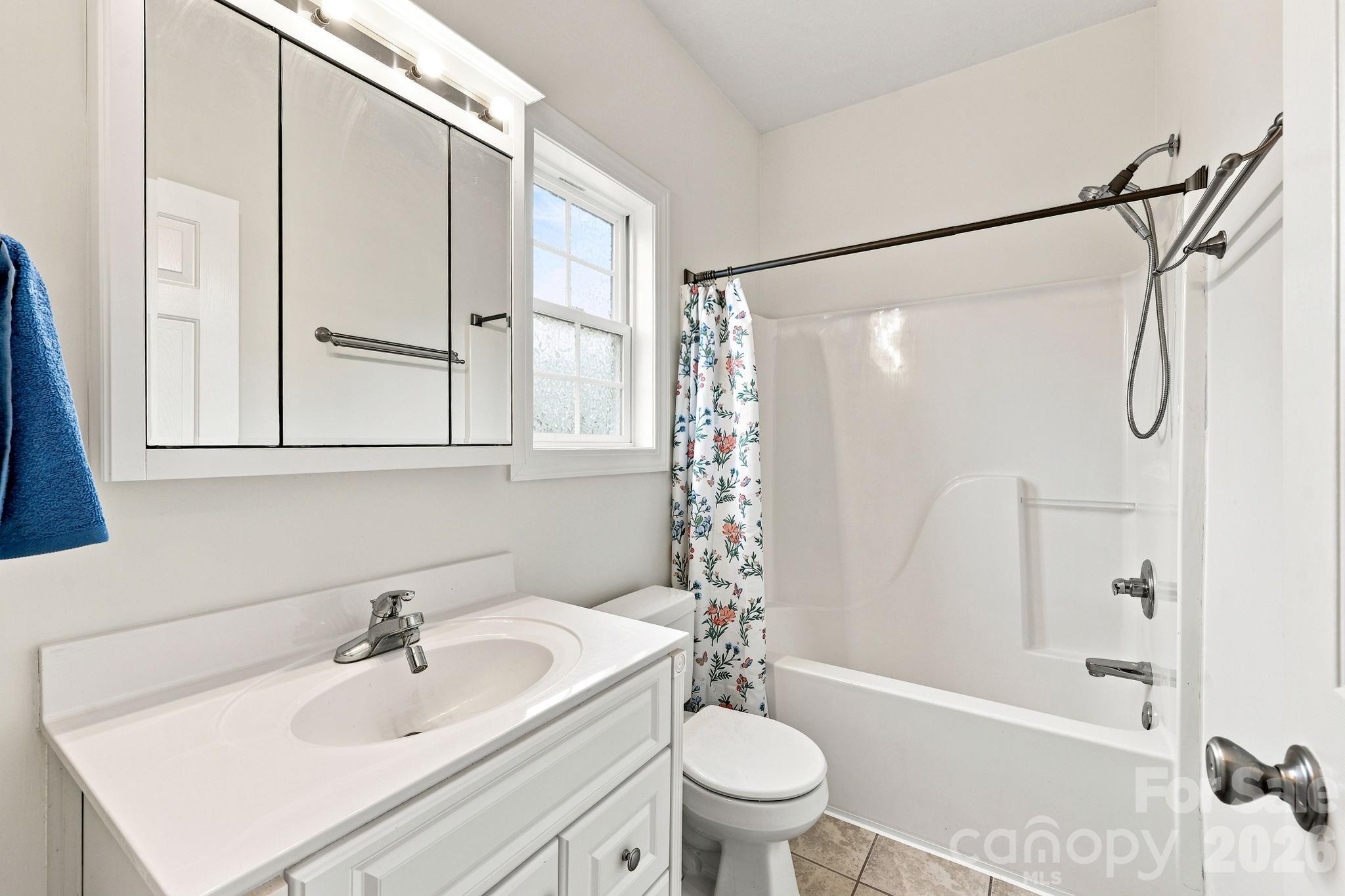 150 Evening Drive Property Photo 21