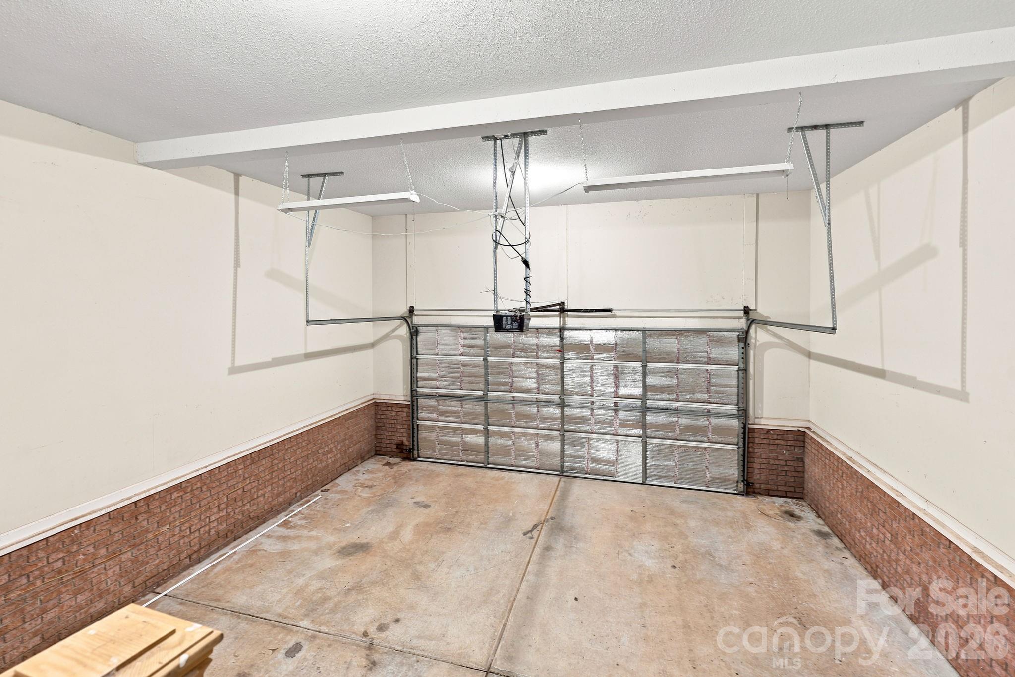 150 Evening Drive Property Photo 27