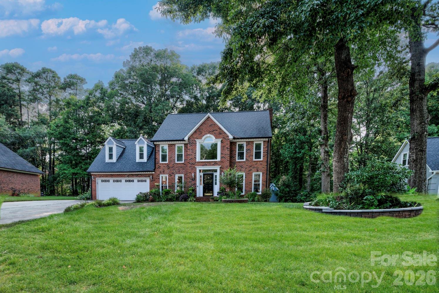 2823 Ridgehaven Court Property Photo 1
