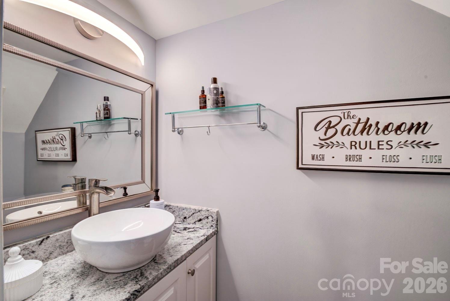 2823 Ridgehaven Court Property Photo 14