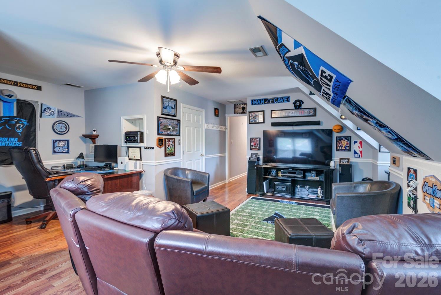 2823 Ridgehaven Court Property Photo 23