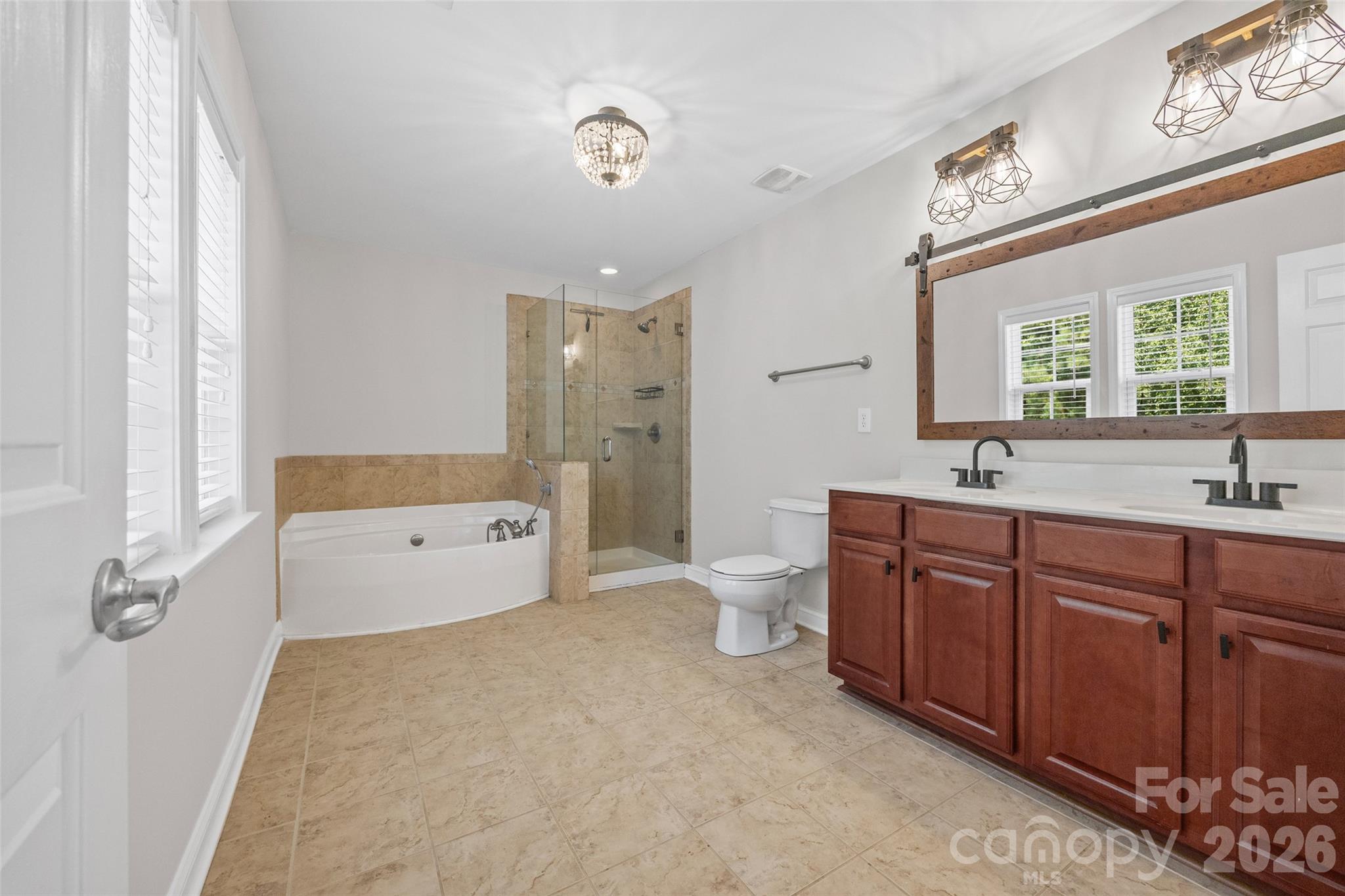 9513 Seamill Road Property Photo 21