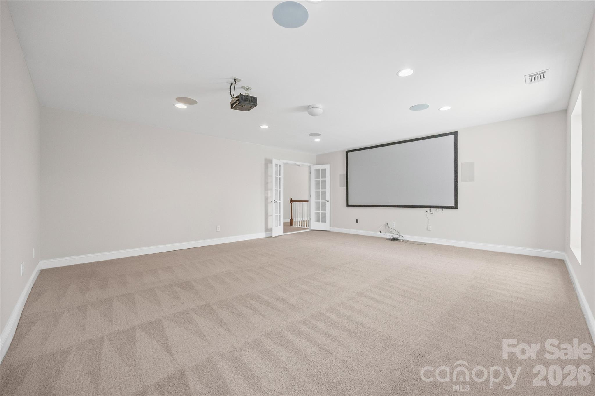 9513 Seamill Road Property Photo 30