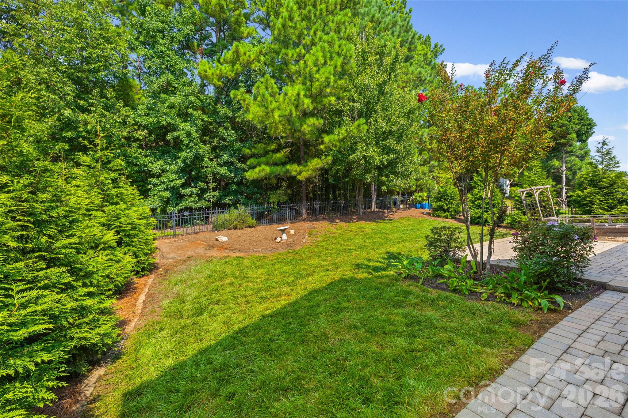 9513 Seamill Road Property Photo 35