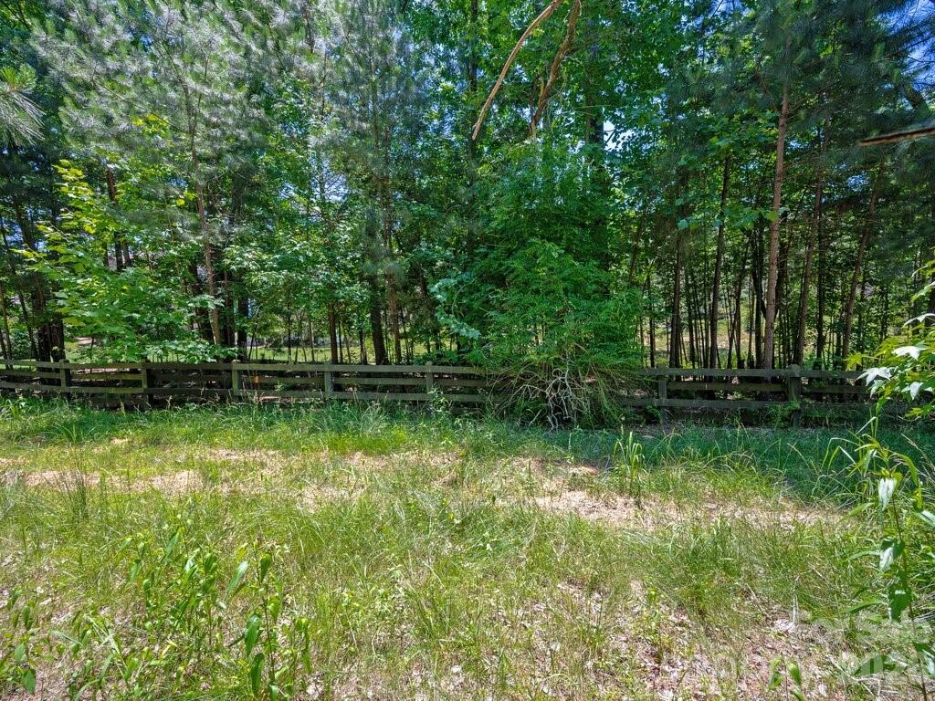 19021 Youngblood Road 10 Property Photo 14