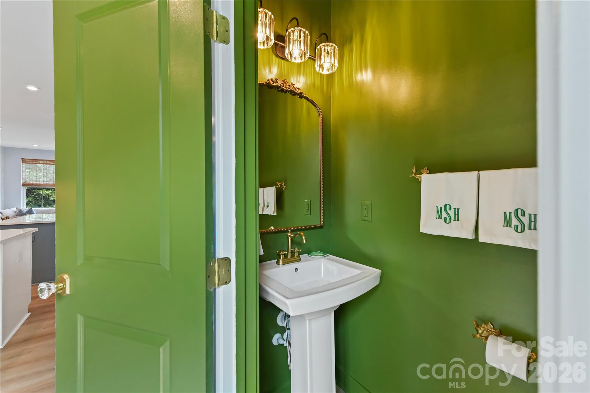 739 Anderson Street Property Photo 11