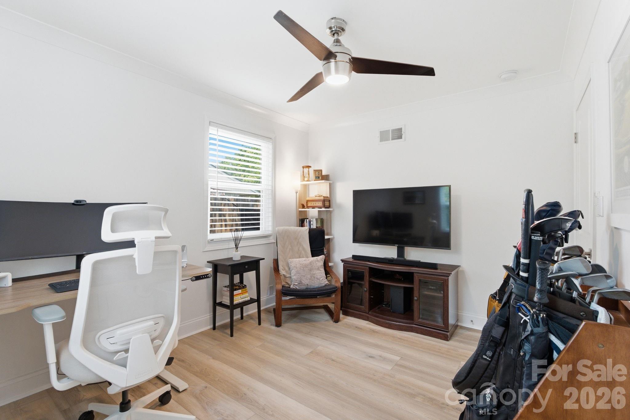 2639 Englehardt Street Property Photo 11