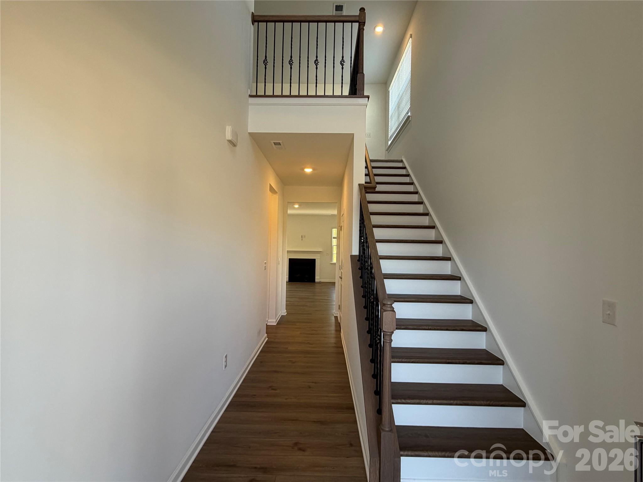 1540 Swallow Tail Drive 162 Property Photo 2