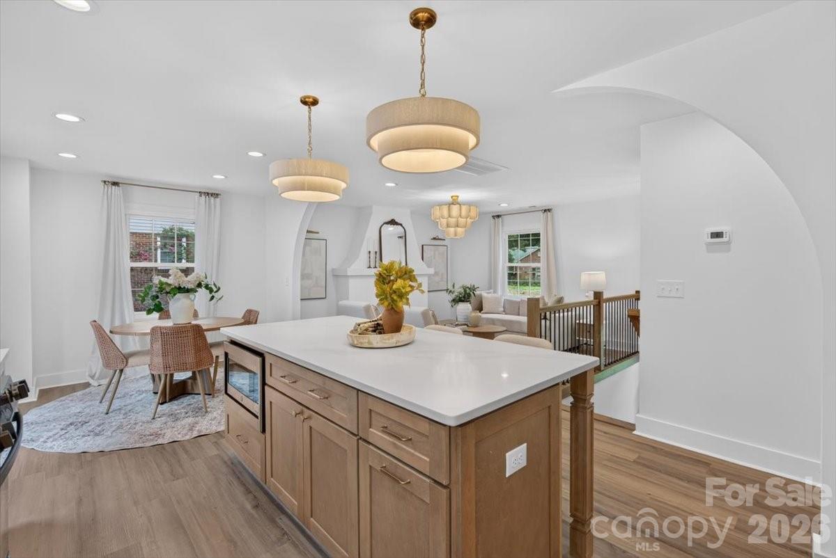 4752 Autumn Leaf Lane Property Photo 9