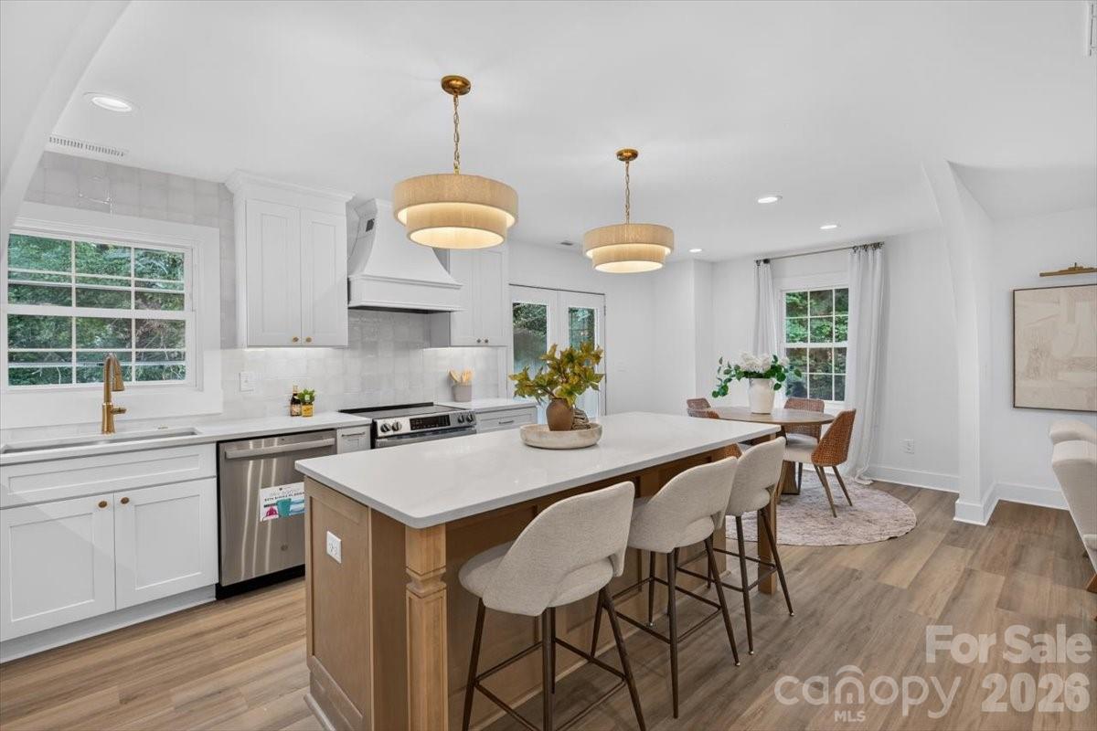4752 Autumn Leaf Lane Property Photo 10