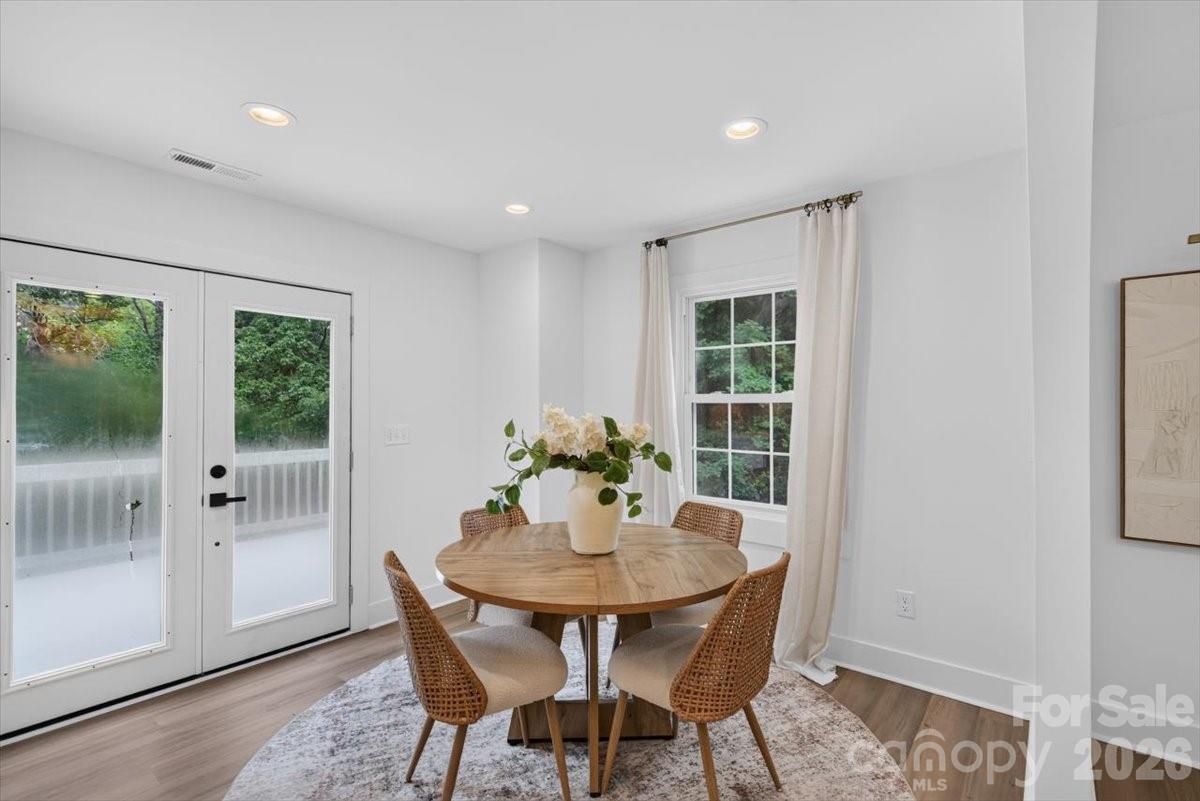 4752 Autumn Leaf Lane Property Photo 12