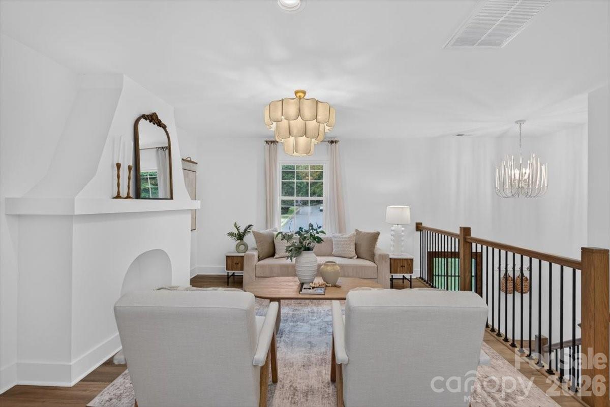 4752 Autumn Leaf Lane Property Photo 13