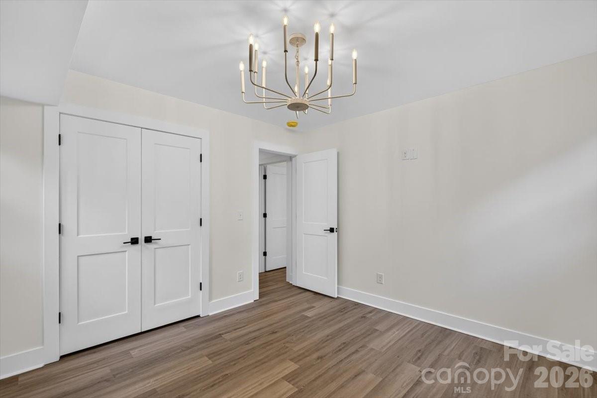 4752 Autumn Leaf Lane Property Photo 18