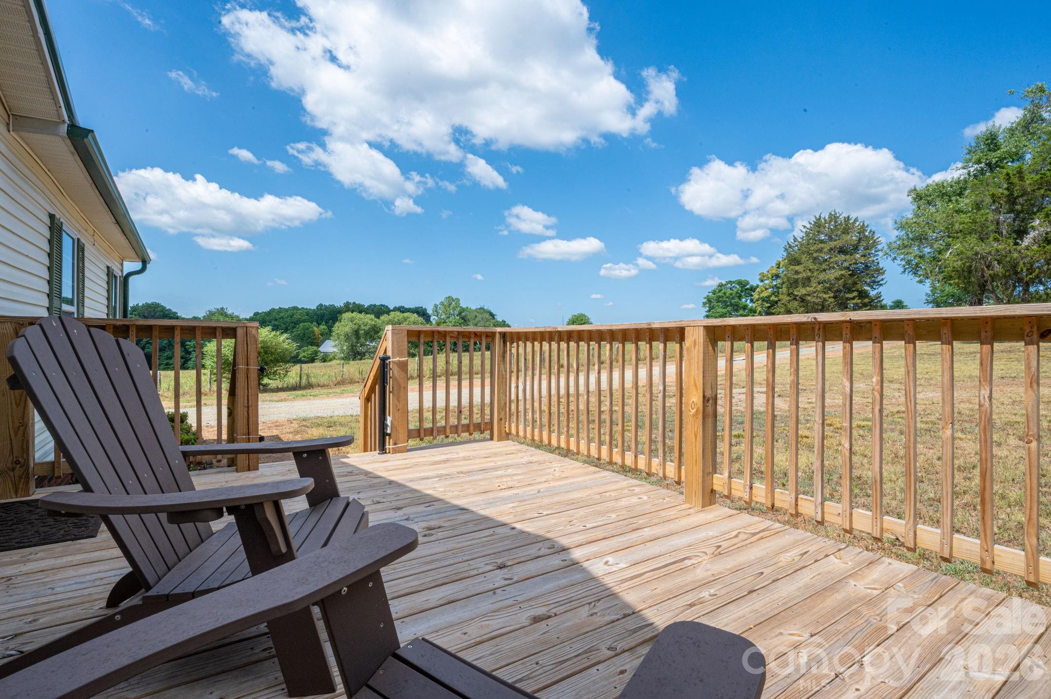 1130 Howards Creek Mill Road Property Photo 4