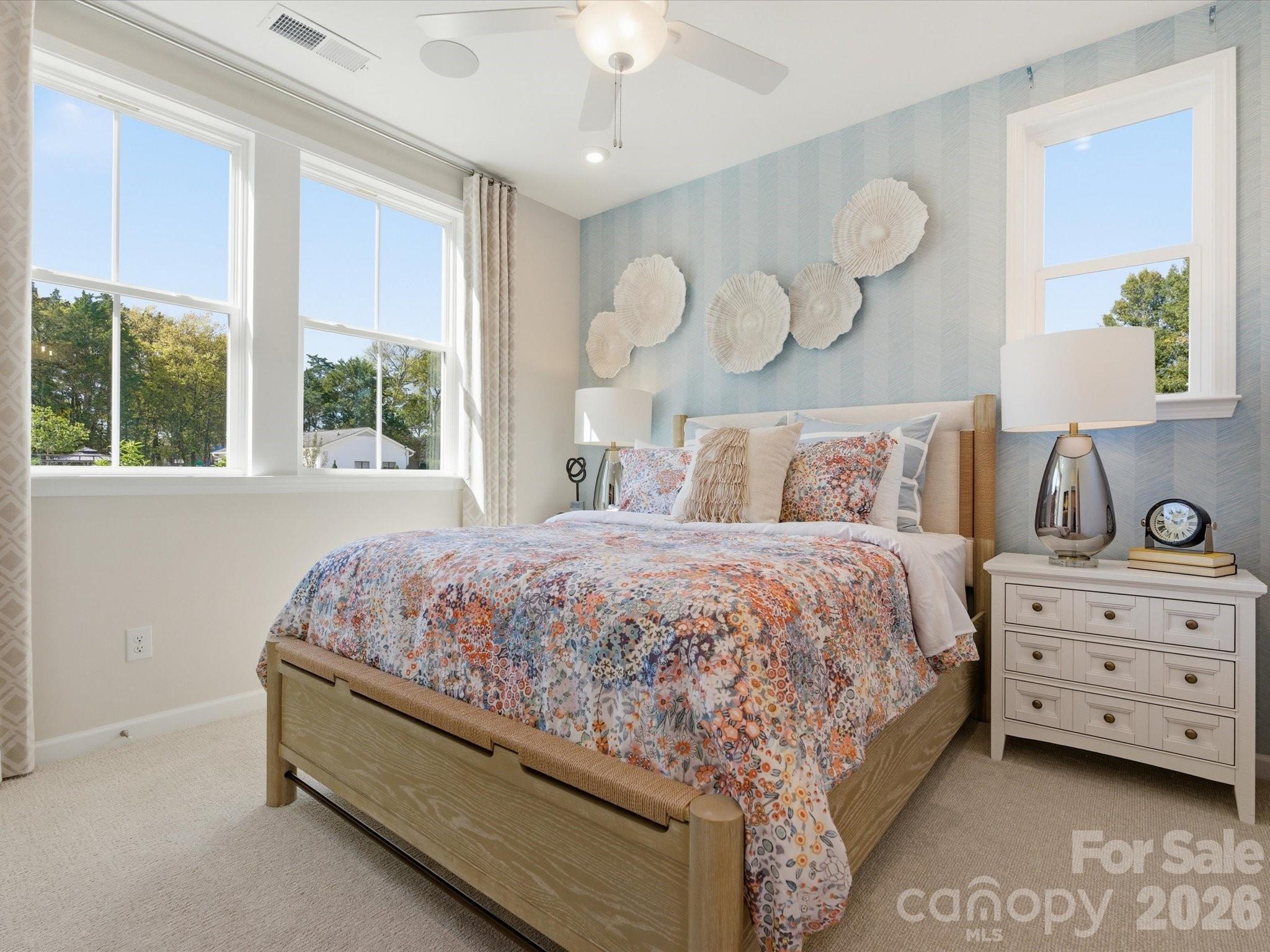 5424 Whaler Walk Way Property Photo 3