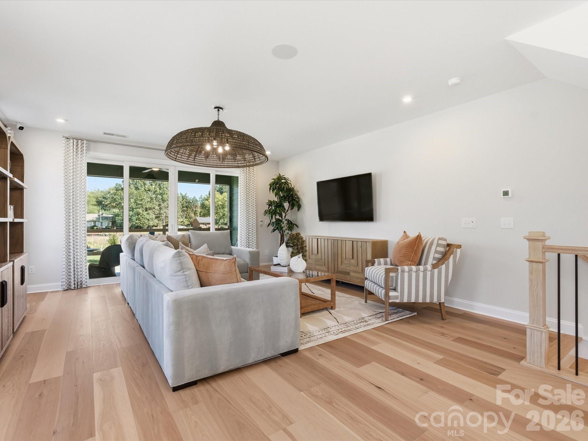 5424 Whaler Walk Way Property Photo 6
