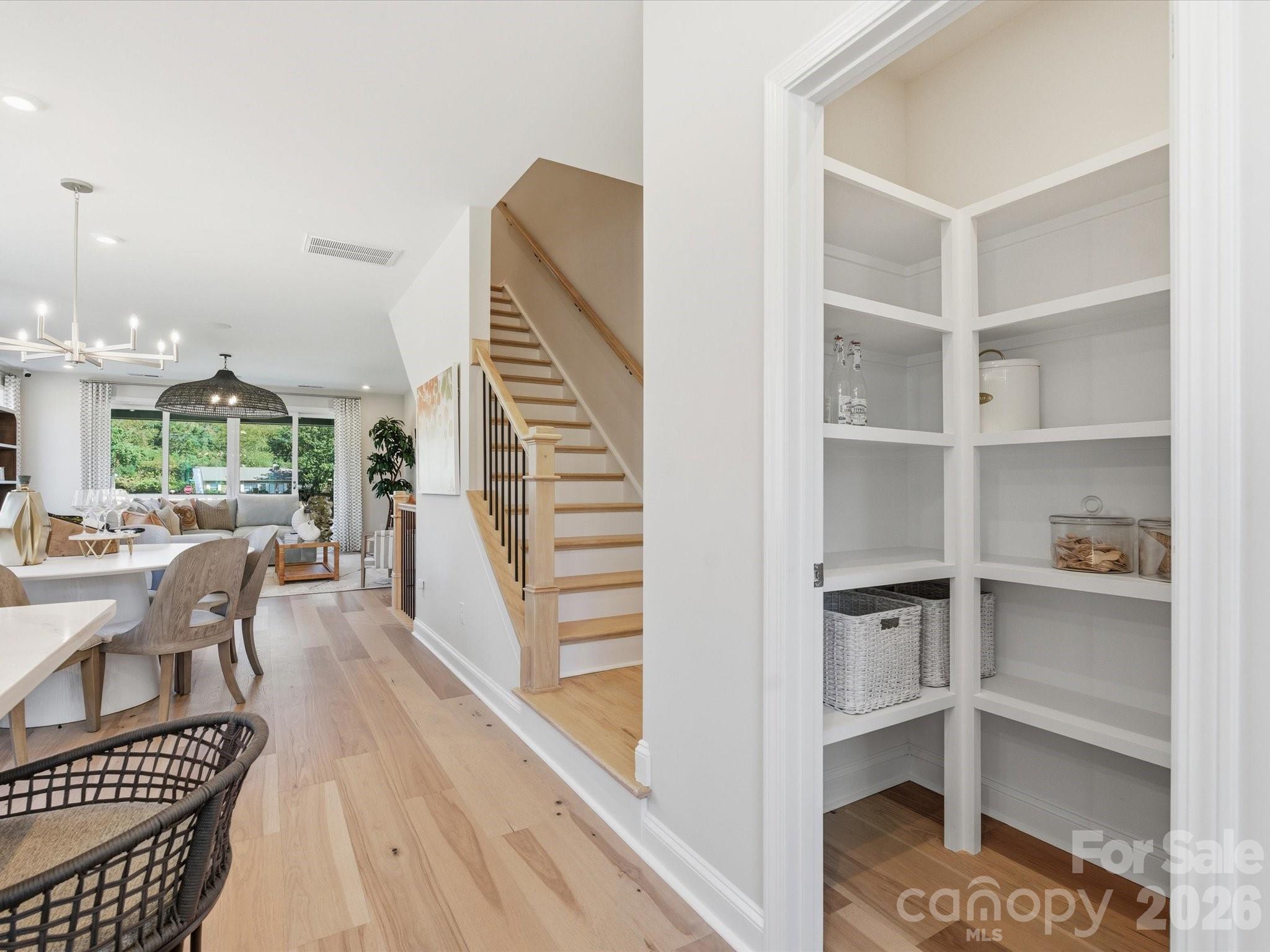 5424 Whaler Walk Way Property Photo 16