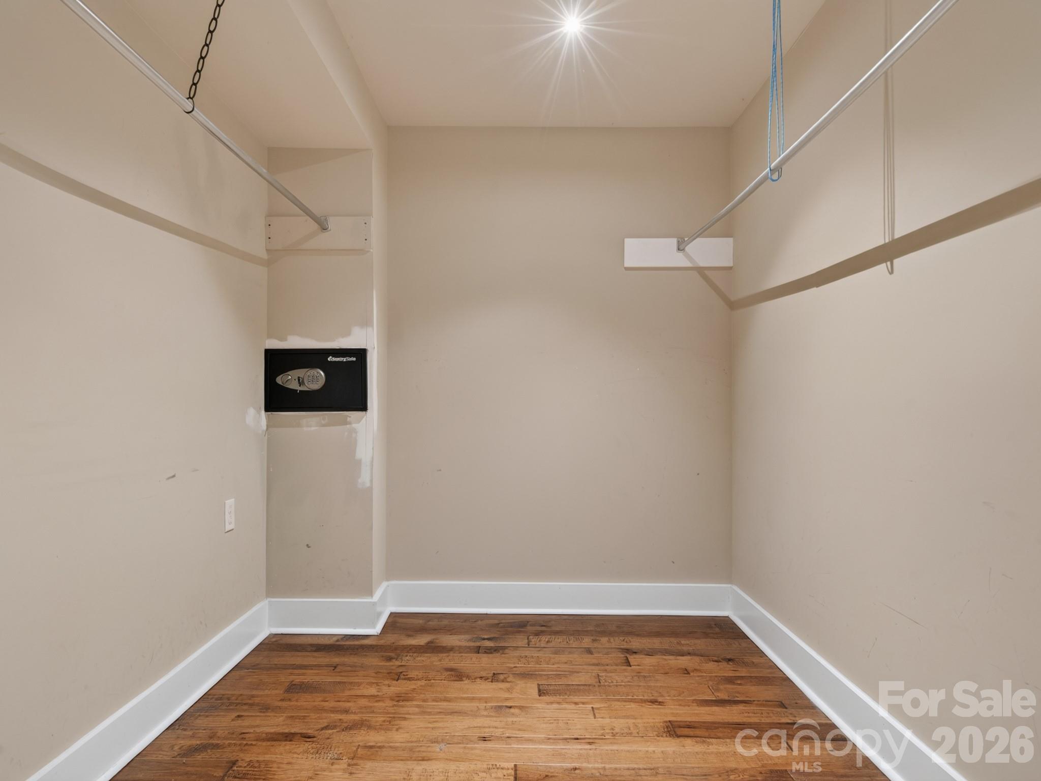 3046 Turnpike Road 7r Property Photo 21