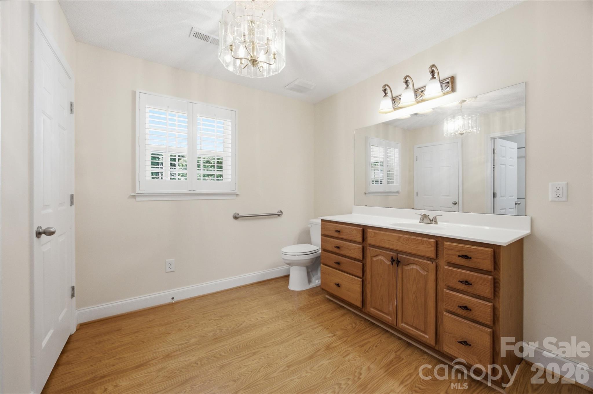 125 Shady Bluff Drive Property Photo 16
