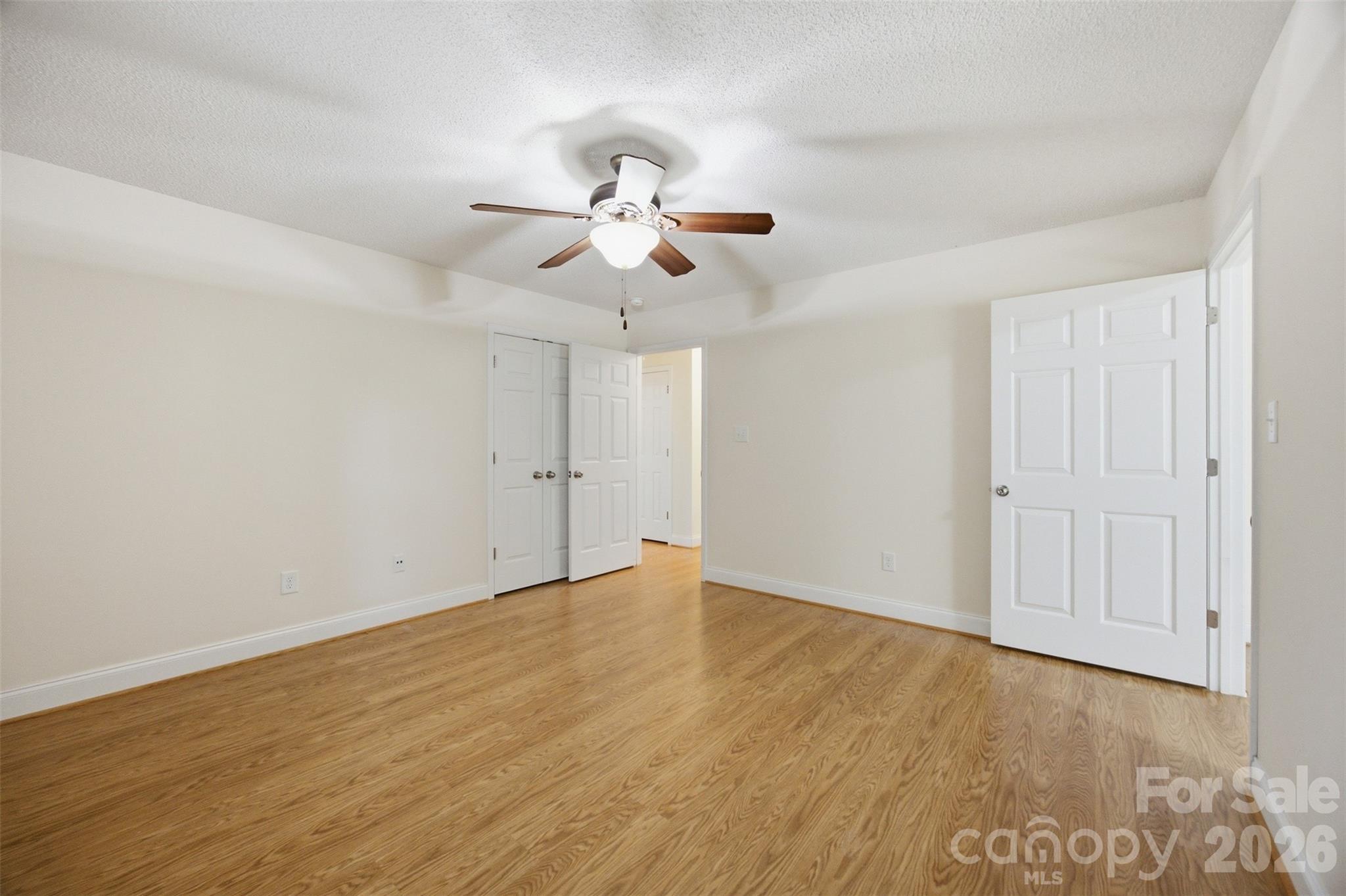 125 Shady Bluff Drive Property Photo 21