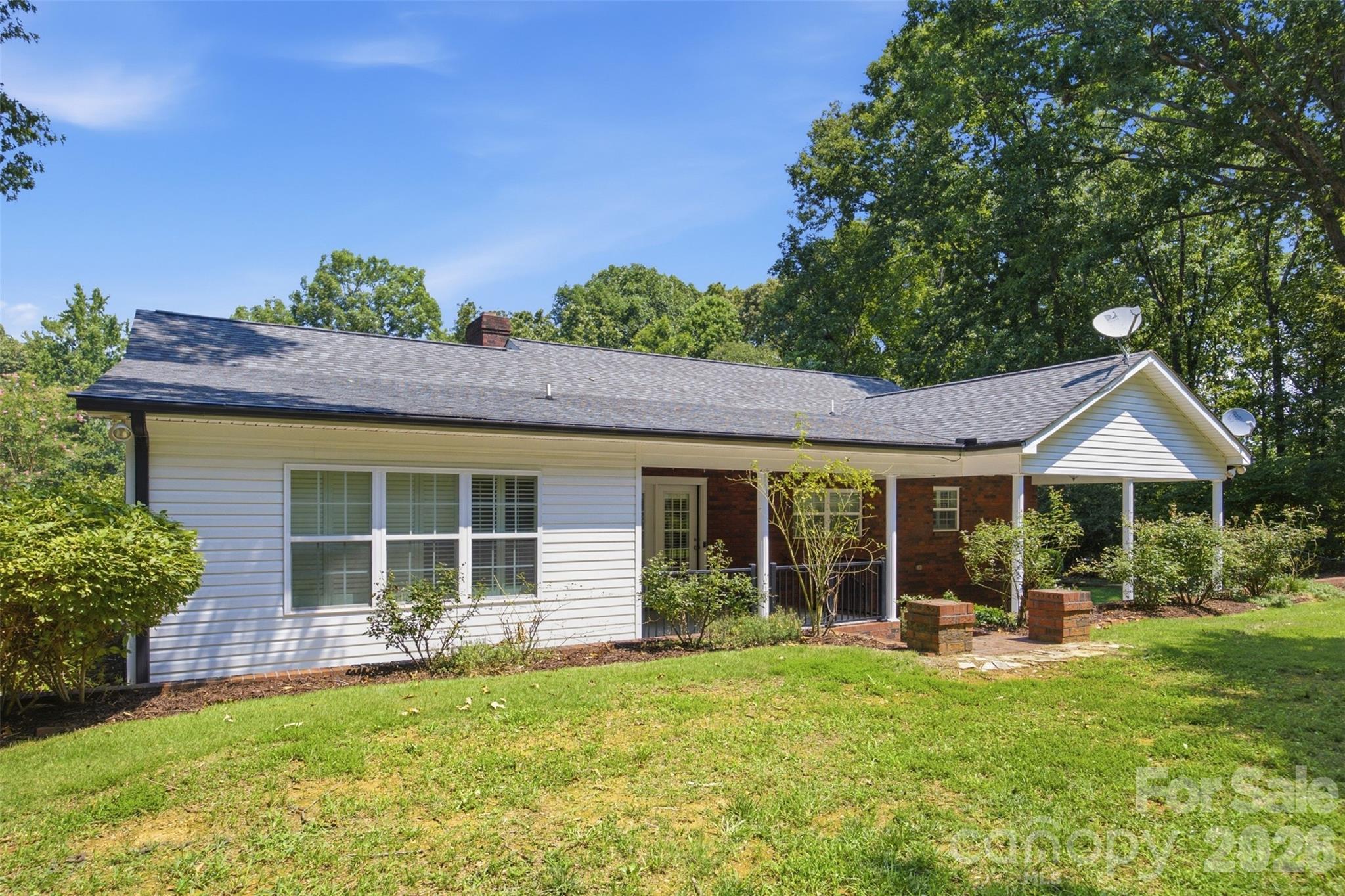 125 Shady Bluff Drive Property Photo 27