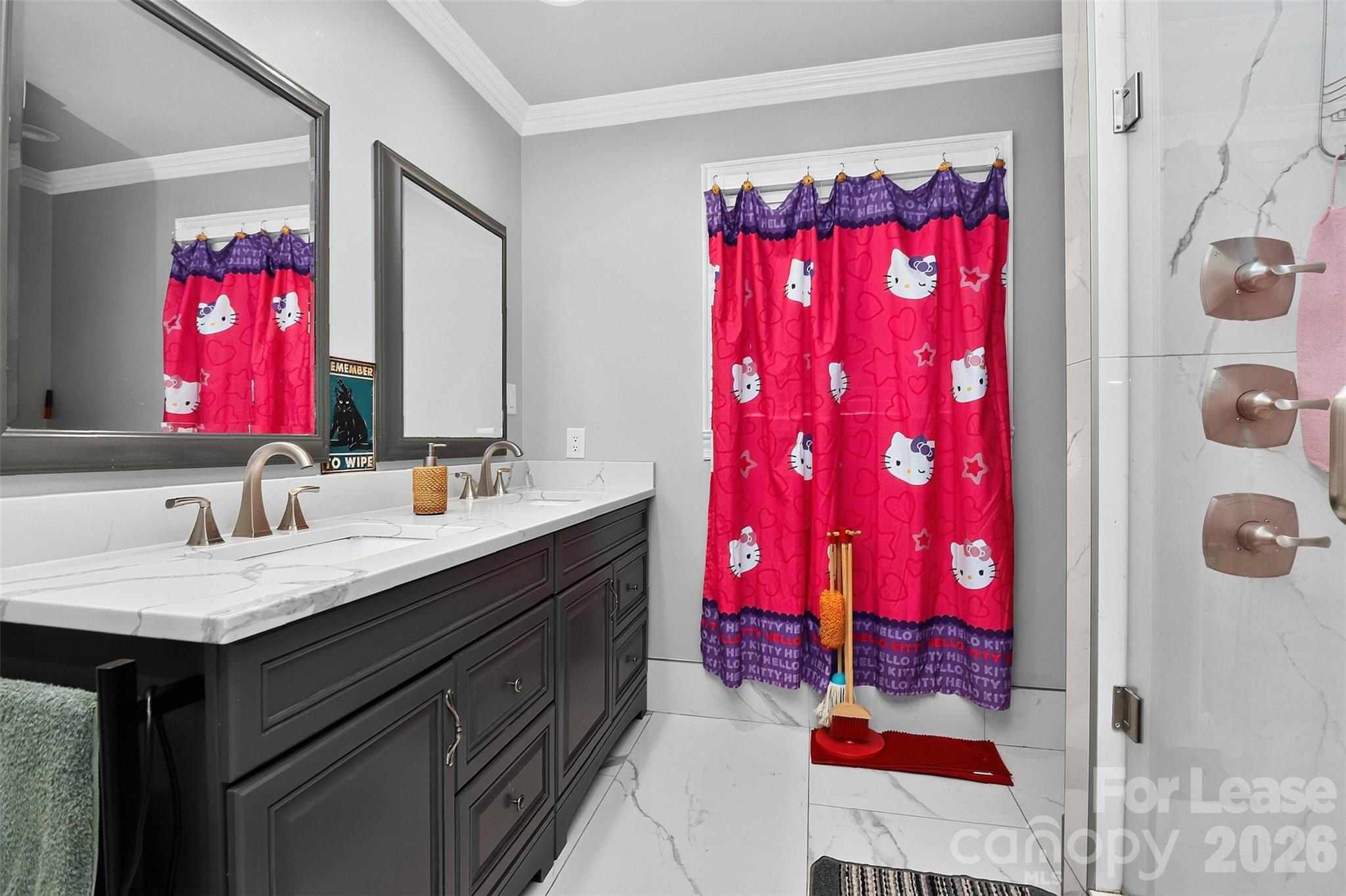 9704 Saddle Avenue Property Photo 19