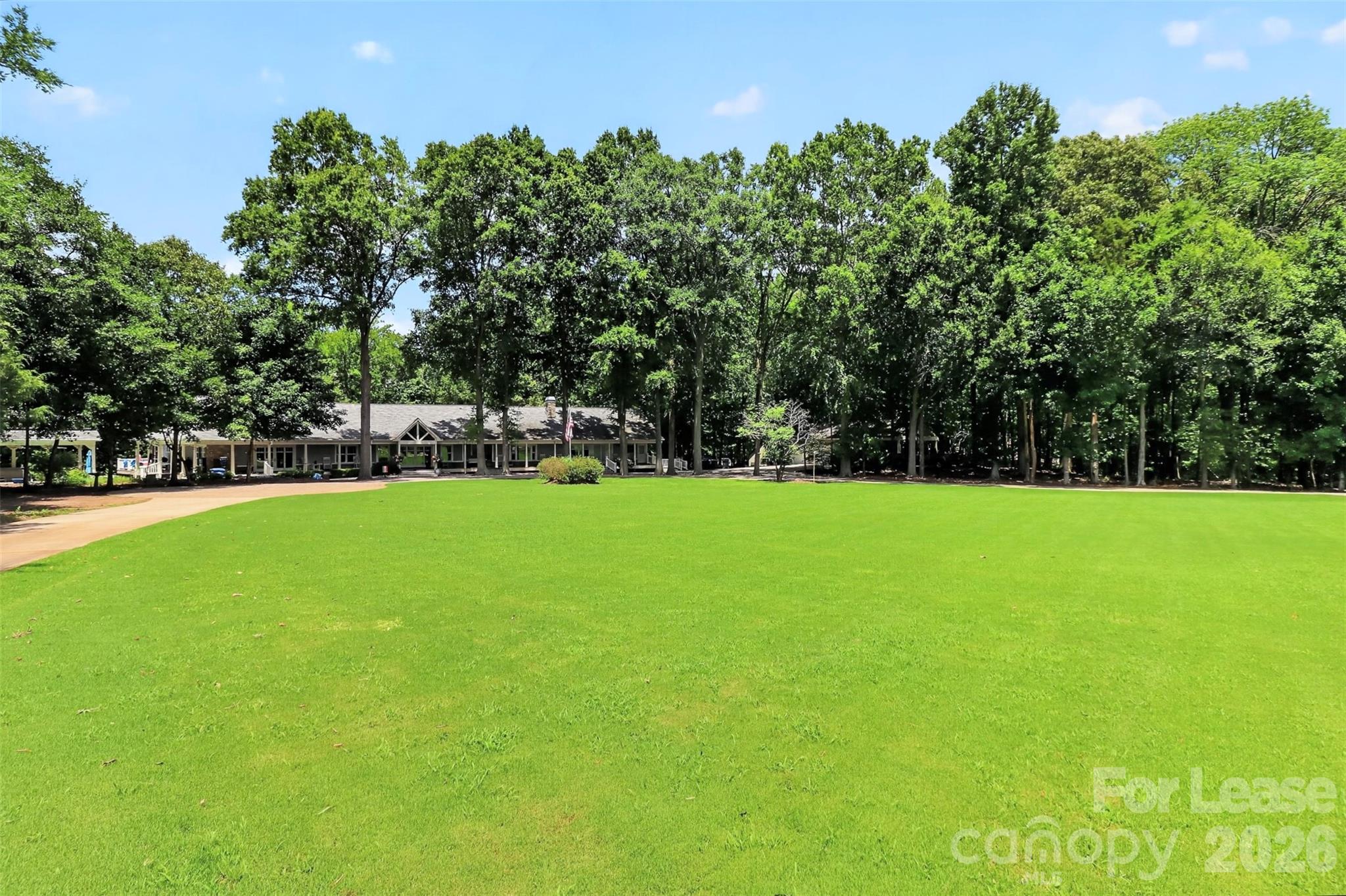 9704 Saddle Avenue Property Photo 35